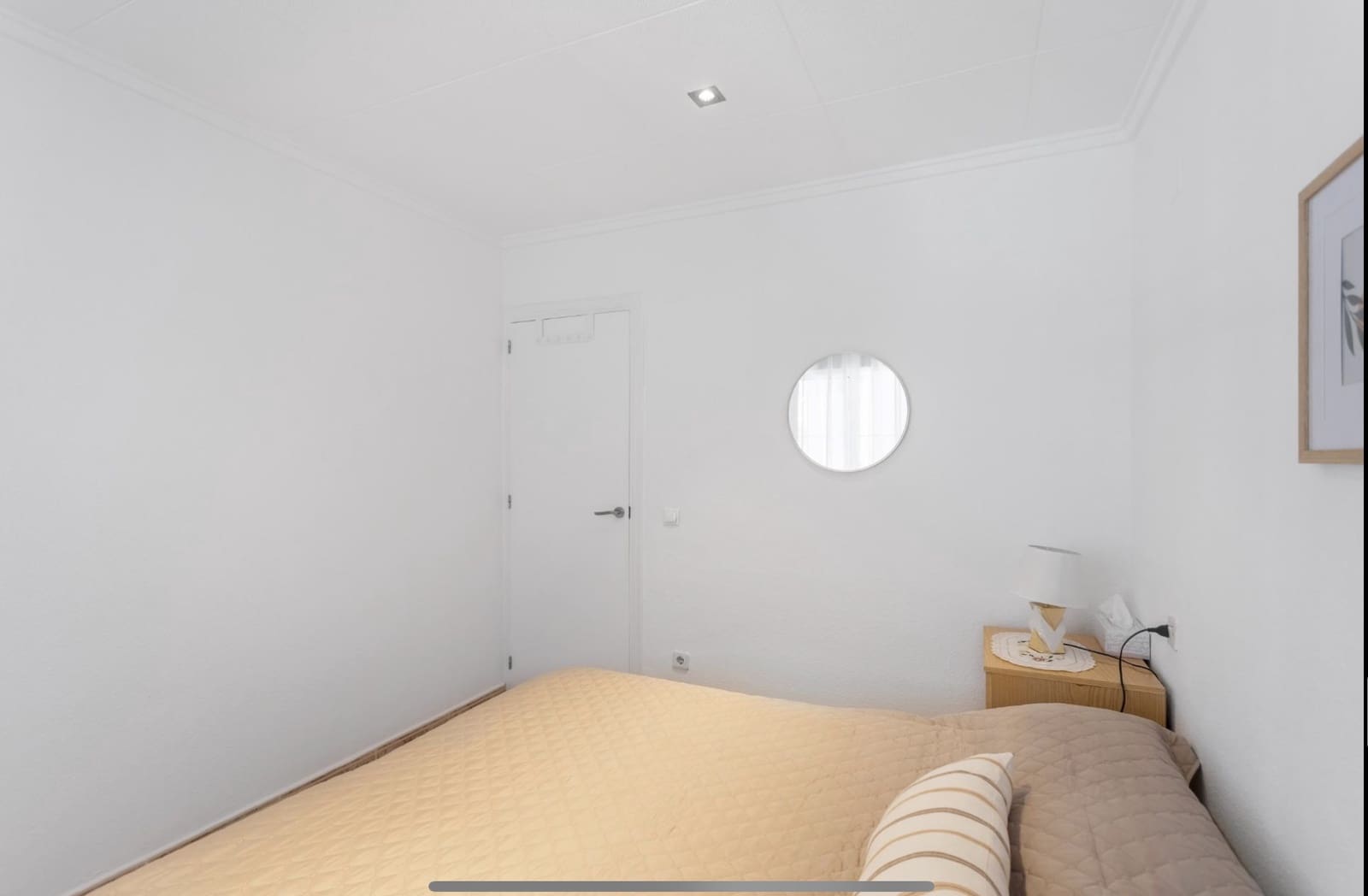 Chalet de 2 habitaciones en Torrevieja en venta - 129.900 € (Ref: 9376798)