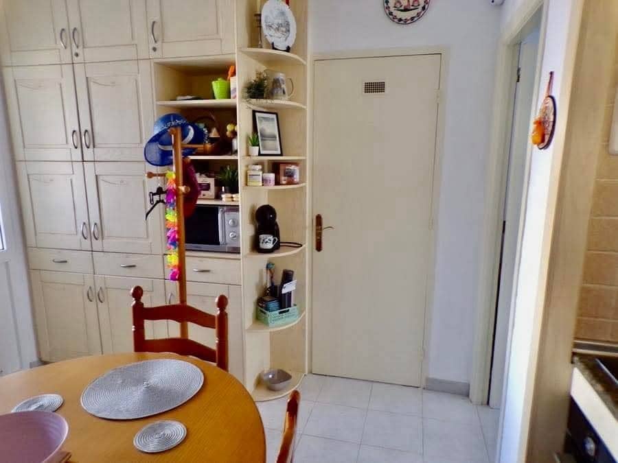 1 bedroom Bungalow for sale in Villamartin with pool - € 99,995 (Ref: 9378391)