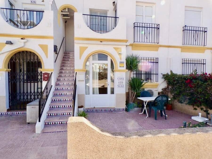 1 bedroom Bungalow for sale in Villamartin with pool - € 99,995 (Ref: 9378391)