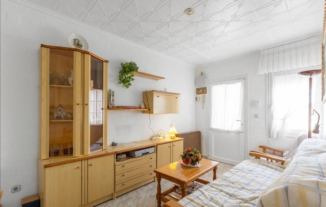 2 Zimmer Villa zu verkaufen in Torrevieja mit Garage - 119.900 € (Ref: 9385972)