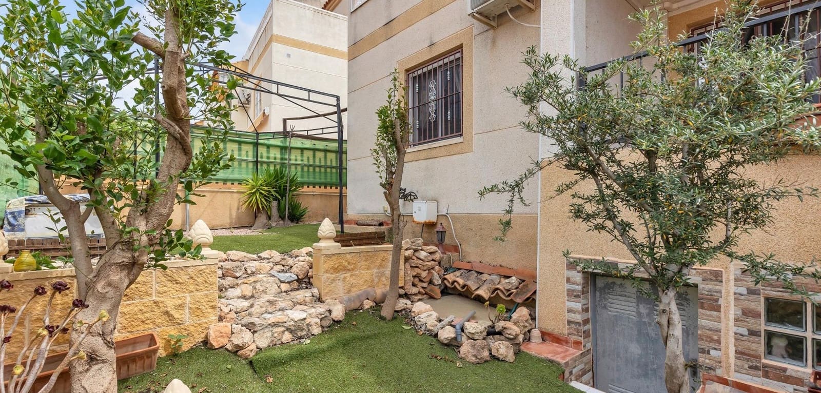 3 soveværelse Bungalow til salg i Playa Flamenca med garage - € 149.000 (Ref: 9388198)