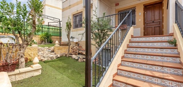 3 soveværelse Bungalow til salg i Playa Flamenca, Orihuela med garage - € 149.000 (Ref: 9388198)