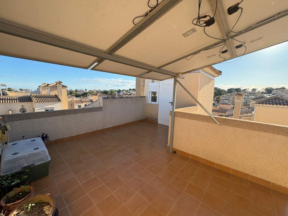 3 camera da letto Villa in vendita in Villamartin con piscina - 249.995 € (Rif: 9396315)