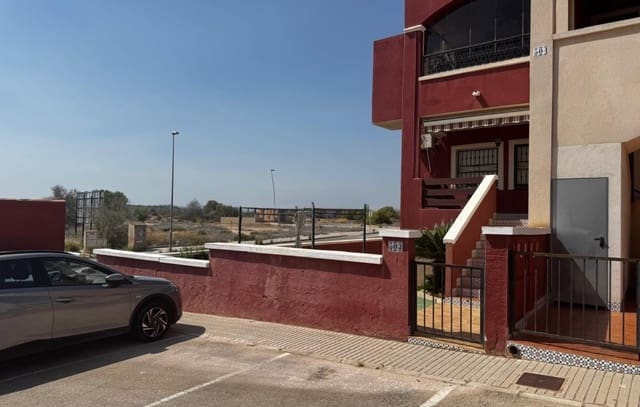 2 soveværelse Bungalow til salg i Playa Flamenca, Orihuela med swimmingpool garage - € 139.000 (Ref: 9396550)