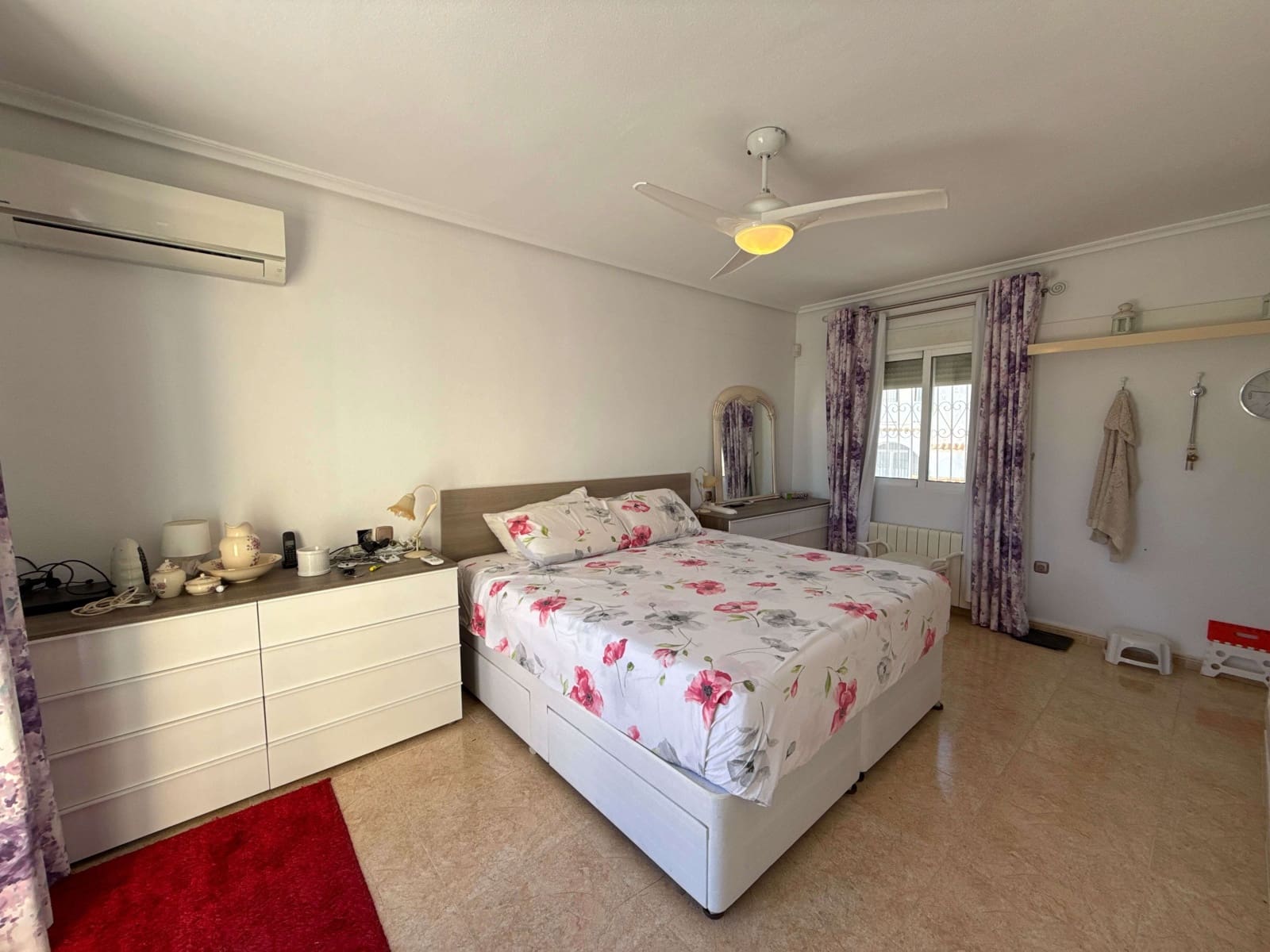 3 bedroom Villa for sale in Villamartin with pool garage - € 349,000 (Ref: 9398773)