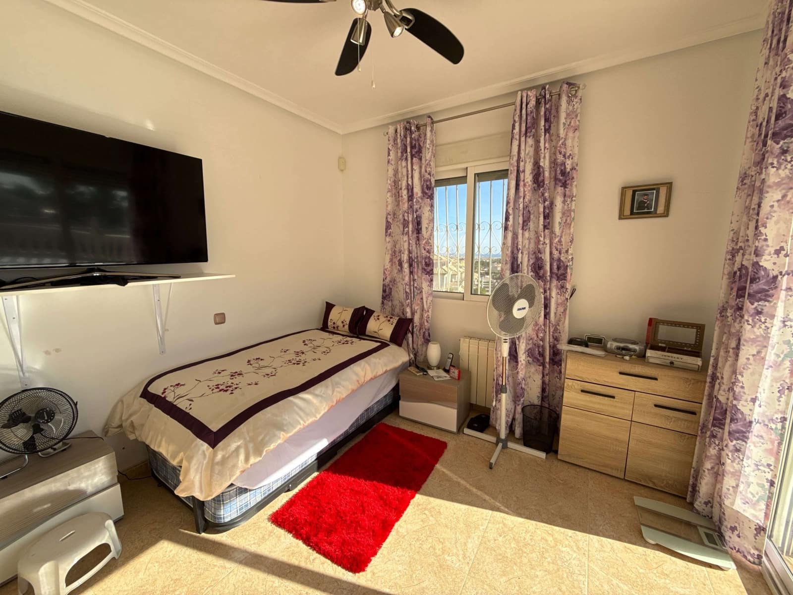 3 bedroom Villa for sale in Villamartin with pool garage - € 349,000 (Ref: 9398773)