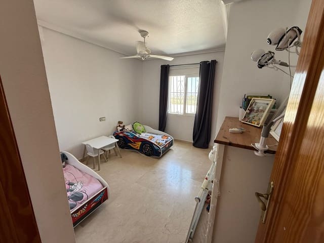 5 camera da letto Villa in vendita in Villamartin, Orihuela con piscina garage - 599.000 € (Rif: 9398775)