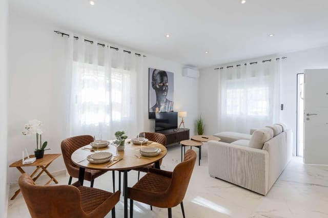 3 soveværelse Villa til salg i Villamartin, Orihuela med swimmingpool garage - € 299.000 (Ref: 9398776)