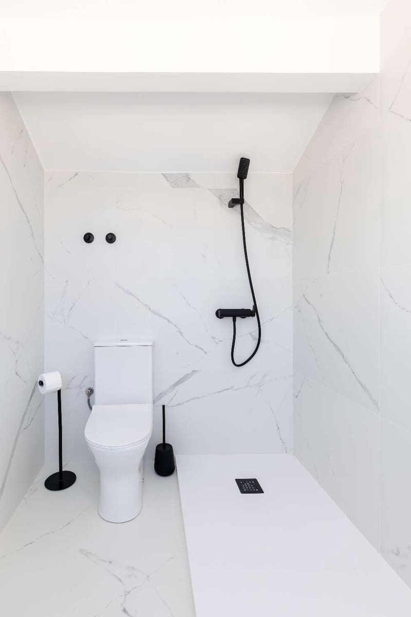 3 soveværelse Villa til salg i Villamartin med swimmingpool garage - € 299.000 (Ref: 9398776)