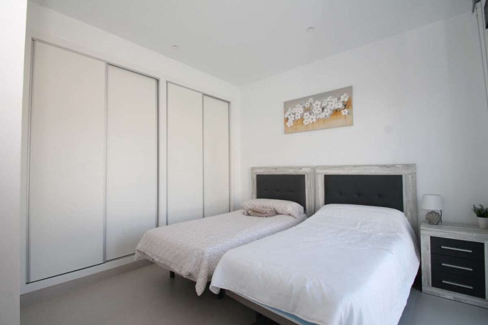 3 camera da letto Villa in vendita in Pilar de la Horadada con piscina garage - 319.000 € (Rif: 9401023)