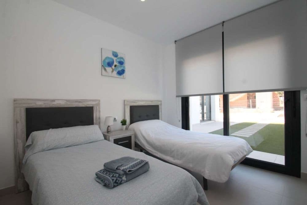 3 camera da letto Villa in vendita in Pilar de la Horadada con piscina garage - 319.000 € (Rif: 9401023)