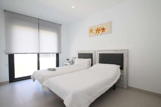 3 camera da letto Villa in vendita in Pilar de la Horadada con piscina garage - 319.000 € (Rif: 9401023)