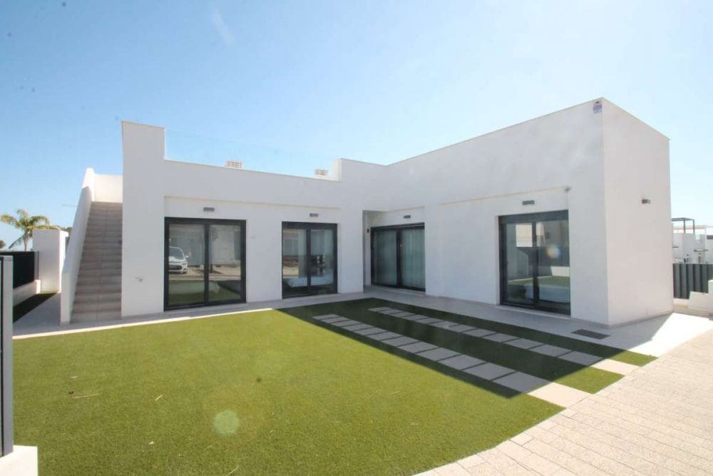 3 camera da letto Villa in vendita in Pilar de la Horadada con piscina garage - 319.000 € (Rif: 9401023)