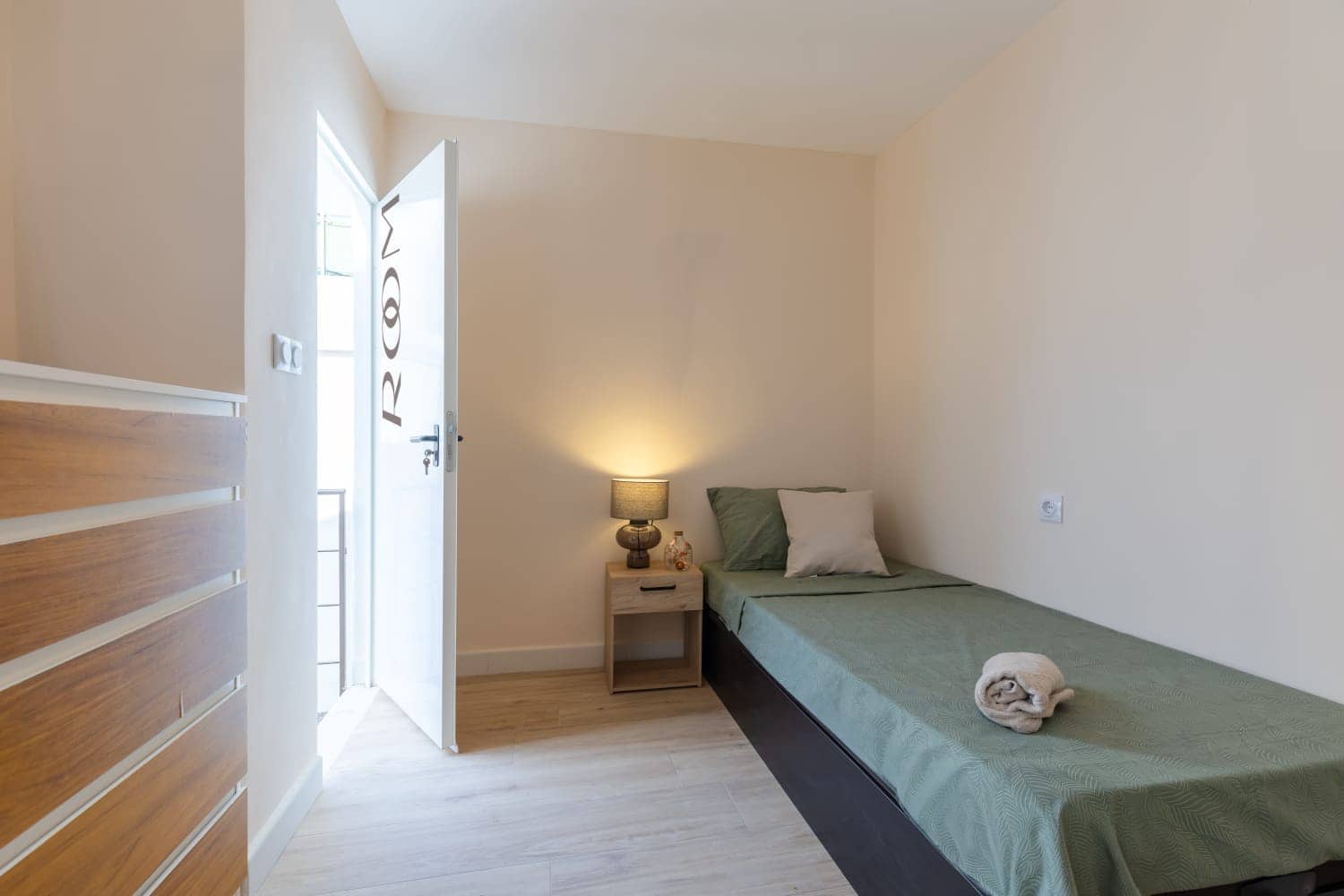 4 sypialnia Willa na sprzedaż w Torrevieja z basenem - 199 999 € (Ref: 9401024)