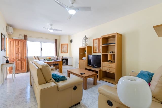 2 soveværelse Villa til salg i Villamartin, Orihuela med swimmingpool garage - € 249.900 (Ref: 9401772)