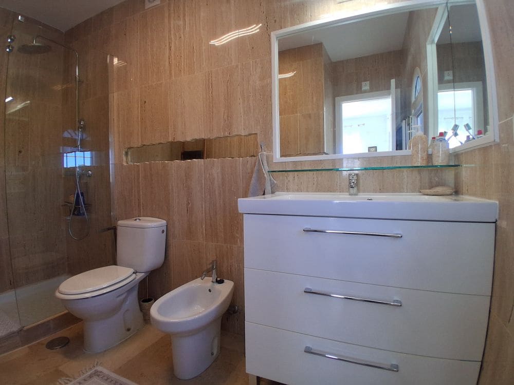 4 bedroom Villa for sale in Villamartin with pool garage - € 499,900 (Ref: 9403627)