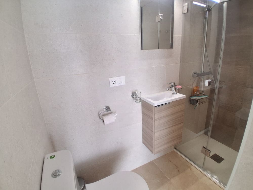 4 bedroom Villa for sale in Villamartin with pool garage - € 499,900 (Ref: 9403627)