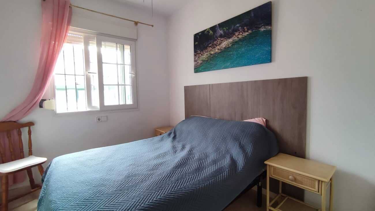 3 bedroom Villa for sale in Playa Flamenca with pool garage - € 249,000 (Ref: 9412681)