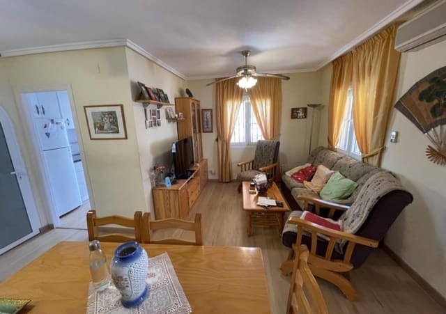 Chalet de 3 habitaciones en Playa Flamenca, Orihuela en venta con piscina garaje - 227.900 € (Ref: 9412682)