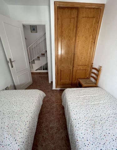 Chalet de 3 habitaciones en Playa Flamenca, Orihuela en venta con piscina garaje - 227.900 € (Ref: 9412682)