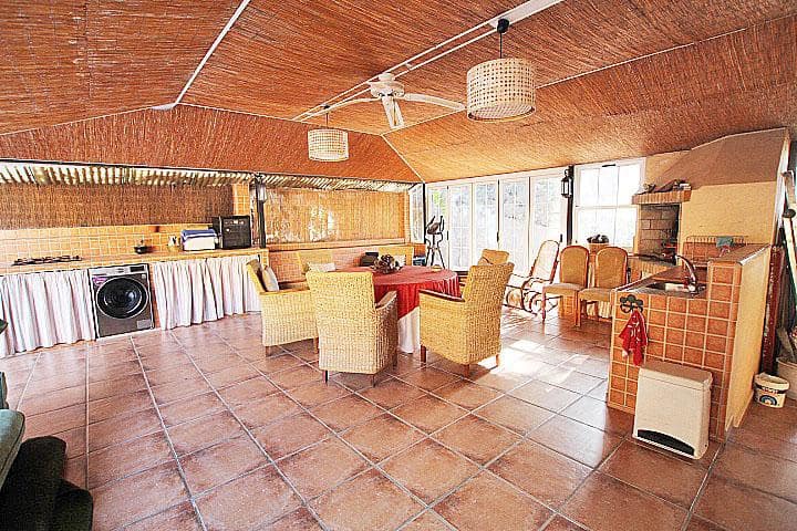 5 quarto Moradia para venda em Los Balcones com piscina garagem - 440 000 € (Ref: 9417431)