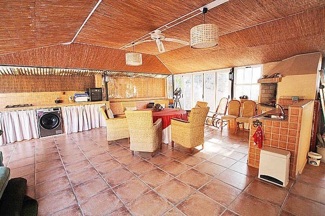 5 quarto Moradia para venda em Los Balcones com piscina garagem - 440 000 € (Ref: 9417431)