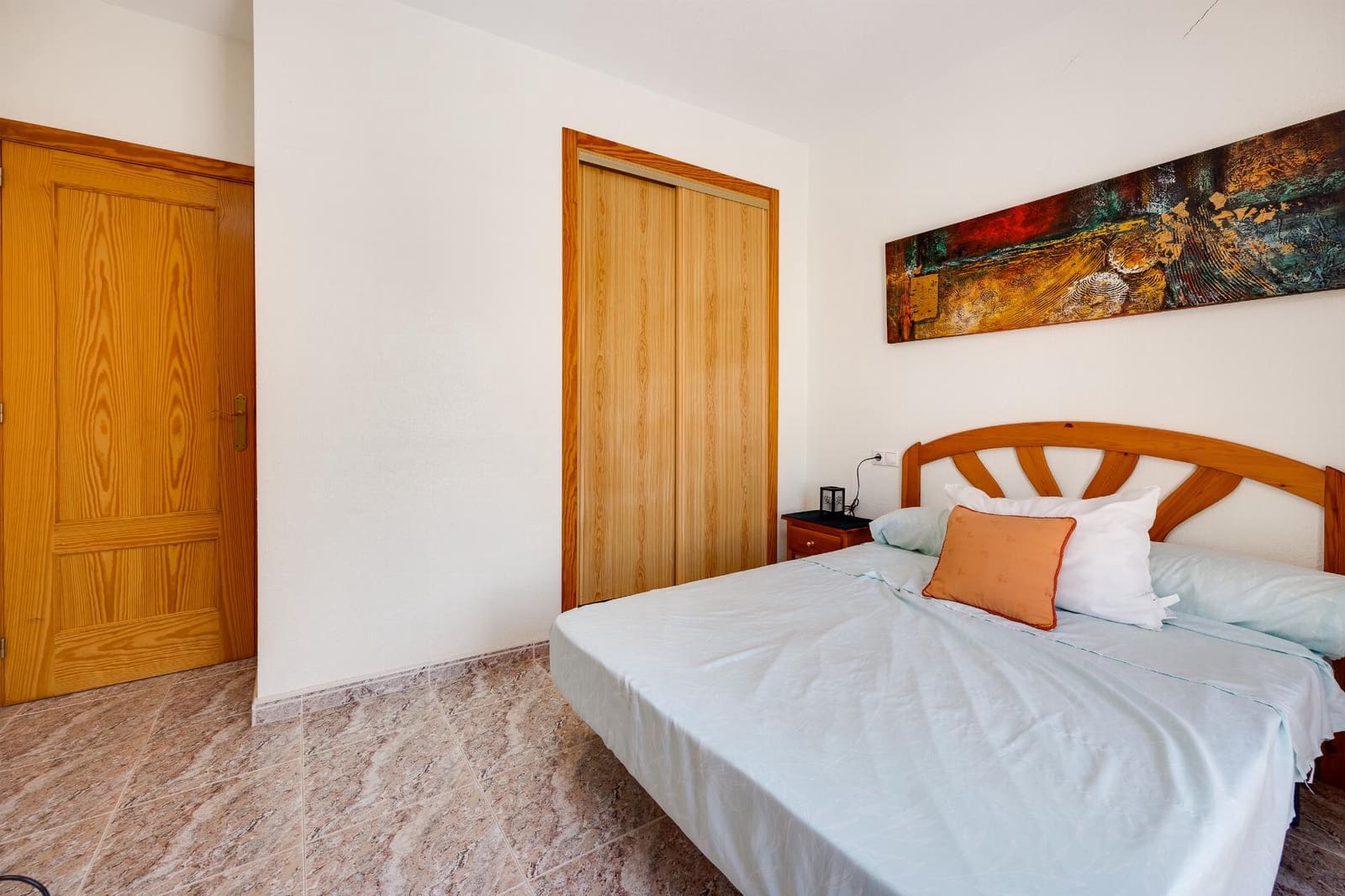 3 slaapkamer Villa te koop in La Zenia met zwembad garage - € 259.500 (Ref: 9420490)