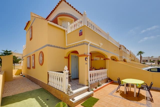 3 slaapkamer Villa te koop in La Zenia, Orihuela met zwembad garage - € 259.500 (Ref: 9420490)