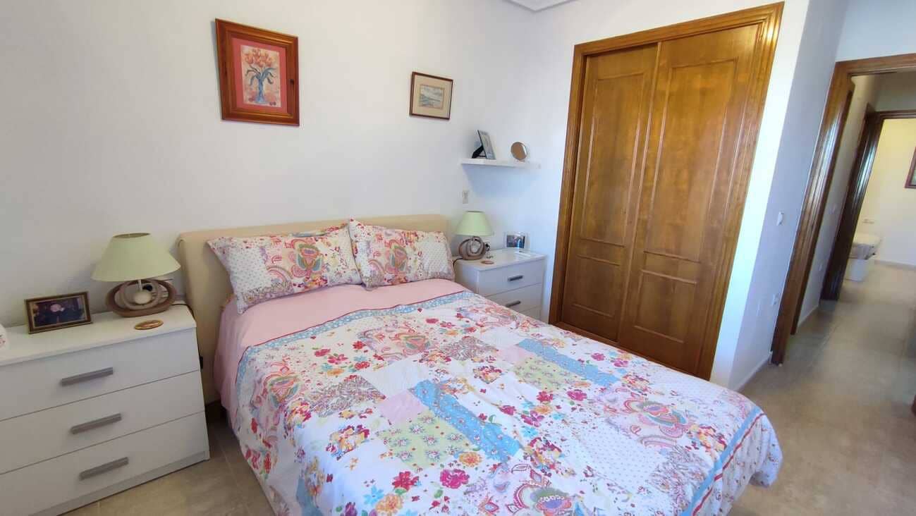 2 soveværelse Bungalow til salg i Playa Flamenca med swimmingpool - € 134.950 (Ref: 9449776)