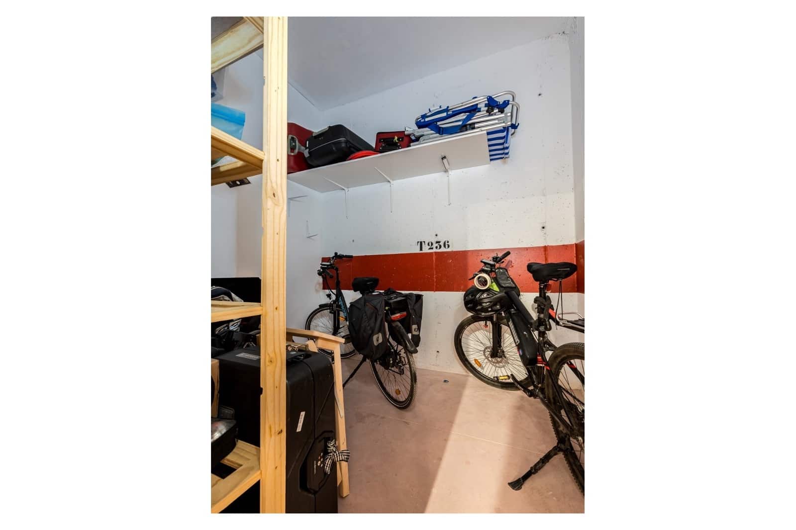 2 slaapkamer Appartement te koop in Playa Flamenca met zwembad garage - € 239.000 (Ref: 9453536)