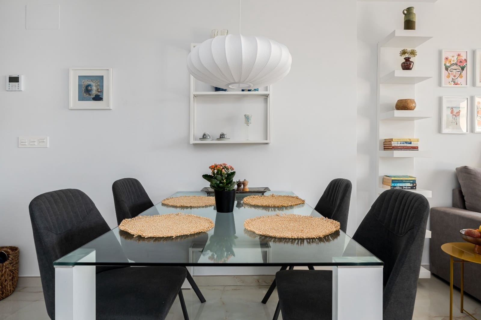 2 slaapkamer Appartement te koop in Playa Flamenca met zwembad garage - € 239.000 (Ref: 9453536)