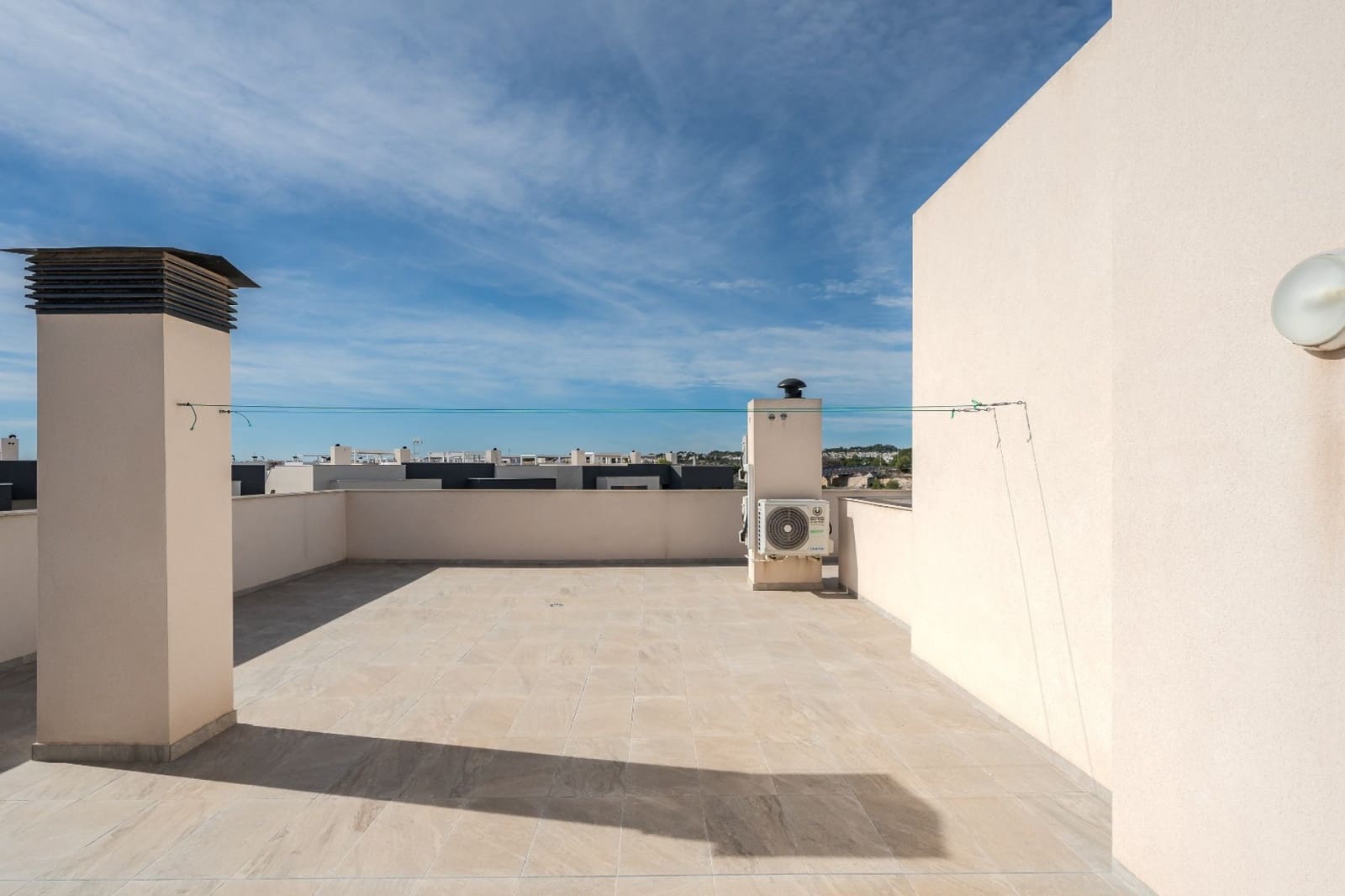 2 slaapkamer Appartement te koop in Playa Flamenca met zwembad garage - € 239.000 (Ref: 9453536)
