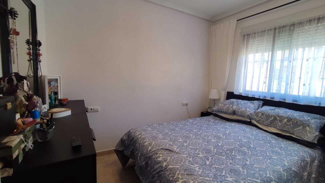 3 camera da letto Villa in vendita in Playa Flamenca con piscina garage - 184.950 € (Rif: 9488455)