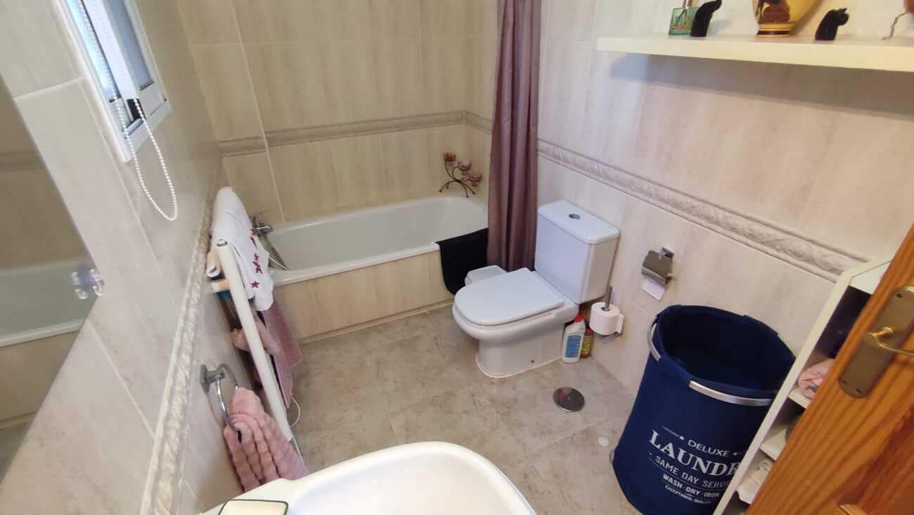 3 camera da letto Villa in vendita in Playa Flamenca con piscina garage - 184.950 € (Rif: 9488455)