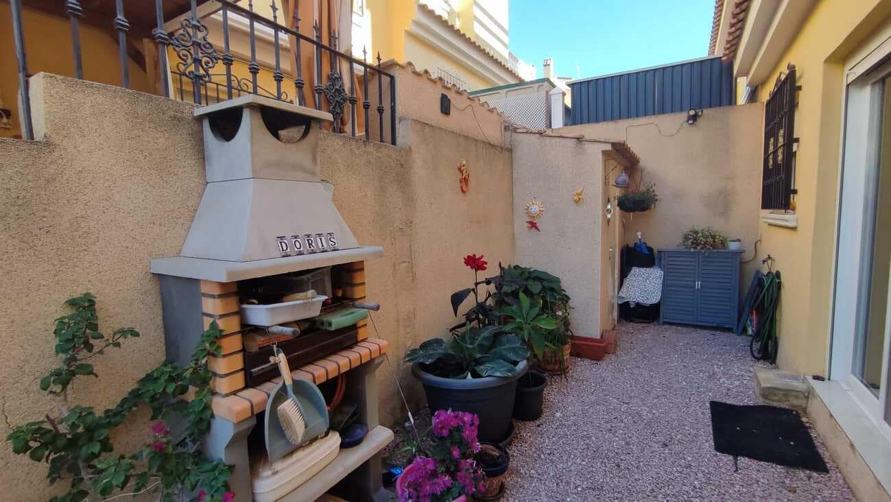 3 camera da letto Villa in vendita in Playa Flamenca con piscina garage - 184.950 € (Rif: 9488455)