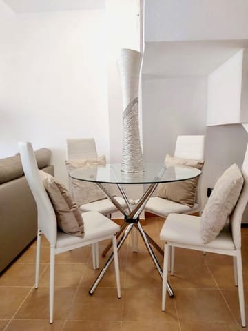 3 slaapkamer Villa te koop in Villamartin, Orihuela met zwembad - € 175.000 (Ref: 9488456)