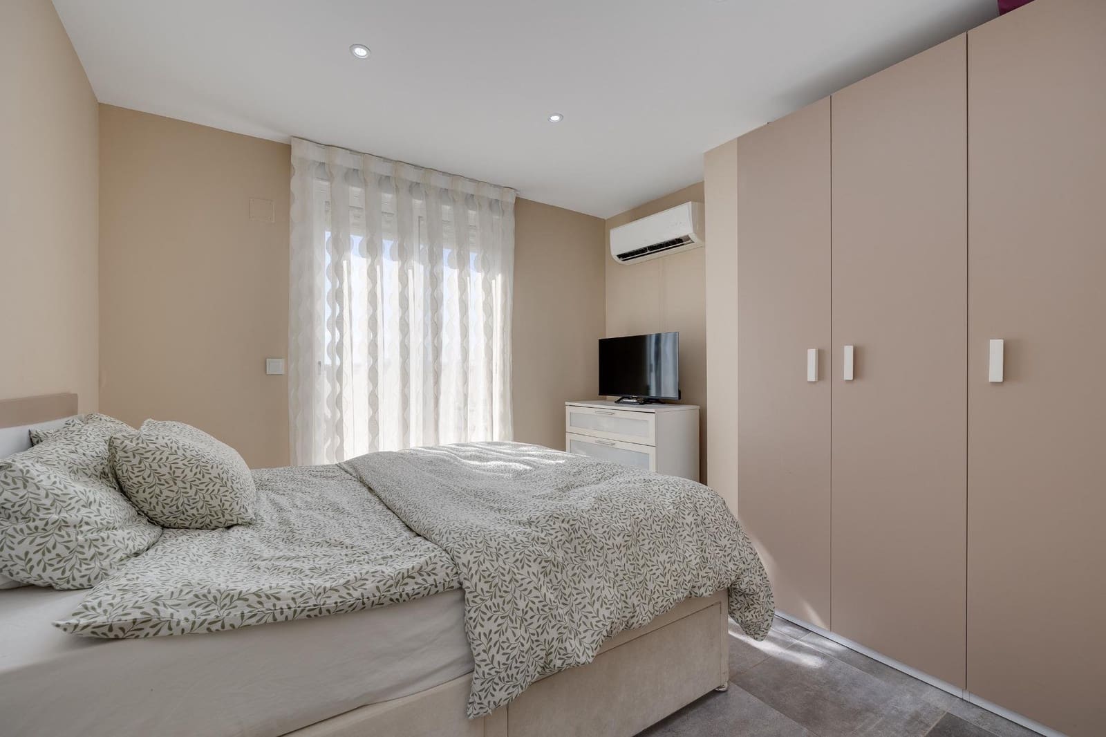 3 soveværelse Penthouse til salg i Torrevieja - € 180.000 (Ref: 9488457)