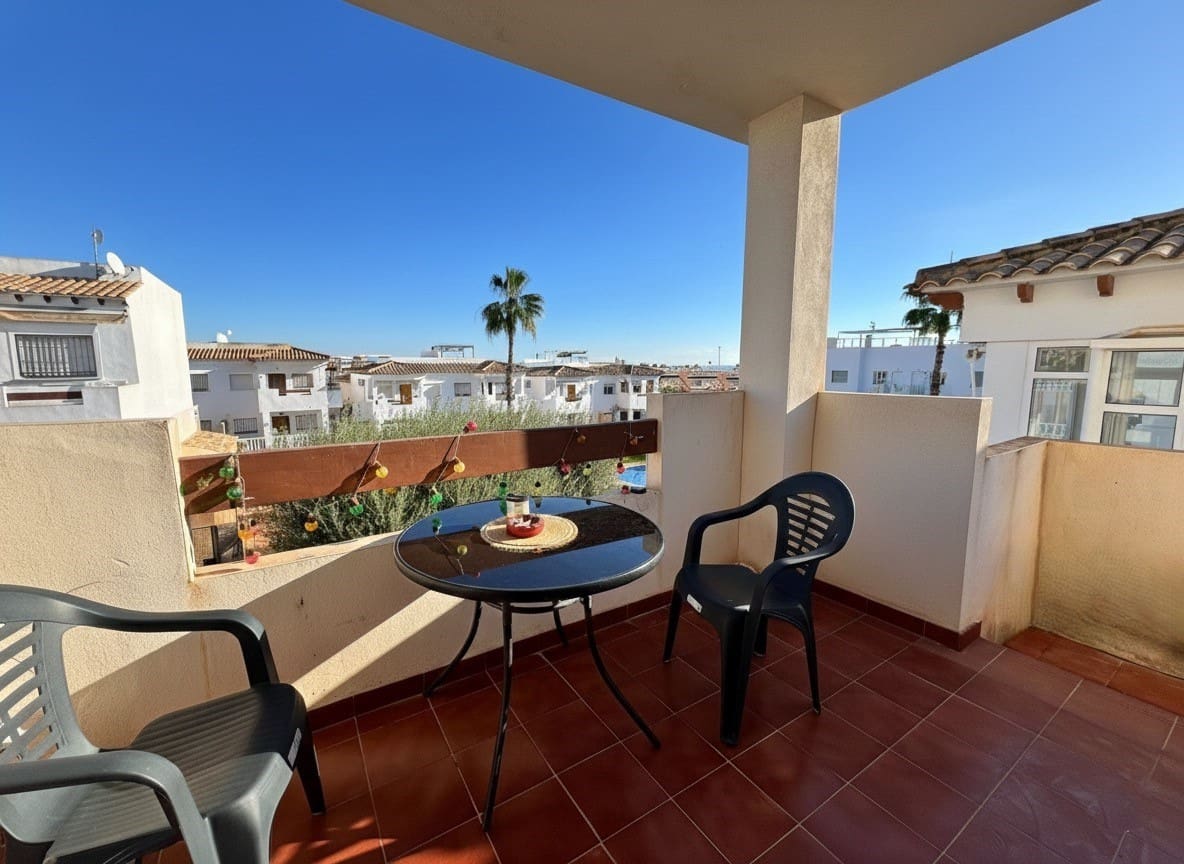 2 bedroom Penthouse for sale in Playa Flamenca with pool - € 159,900 (Ref: 9490082)
