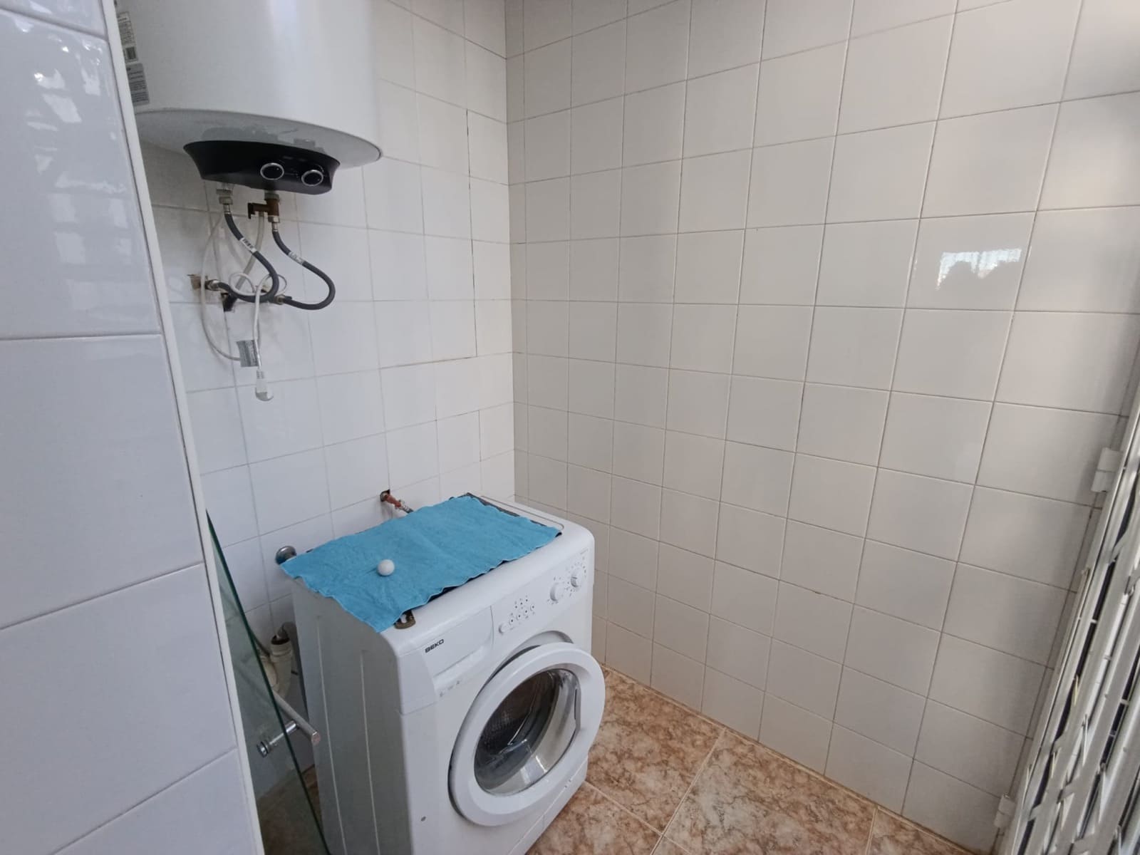 2 bedroom Penthouse for sale in Playa Flamenca with pool - € 159,900 (Ref: 9490082)