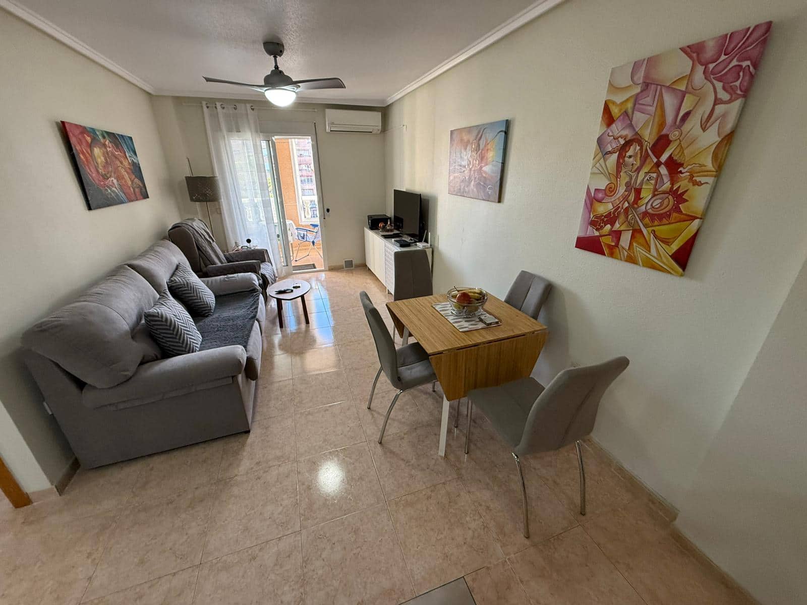 2 bedroom Apartment for sale in Torrevieja with pool - € 129,000 (Ref: 9495550)