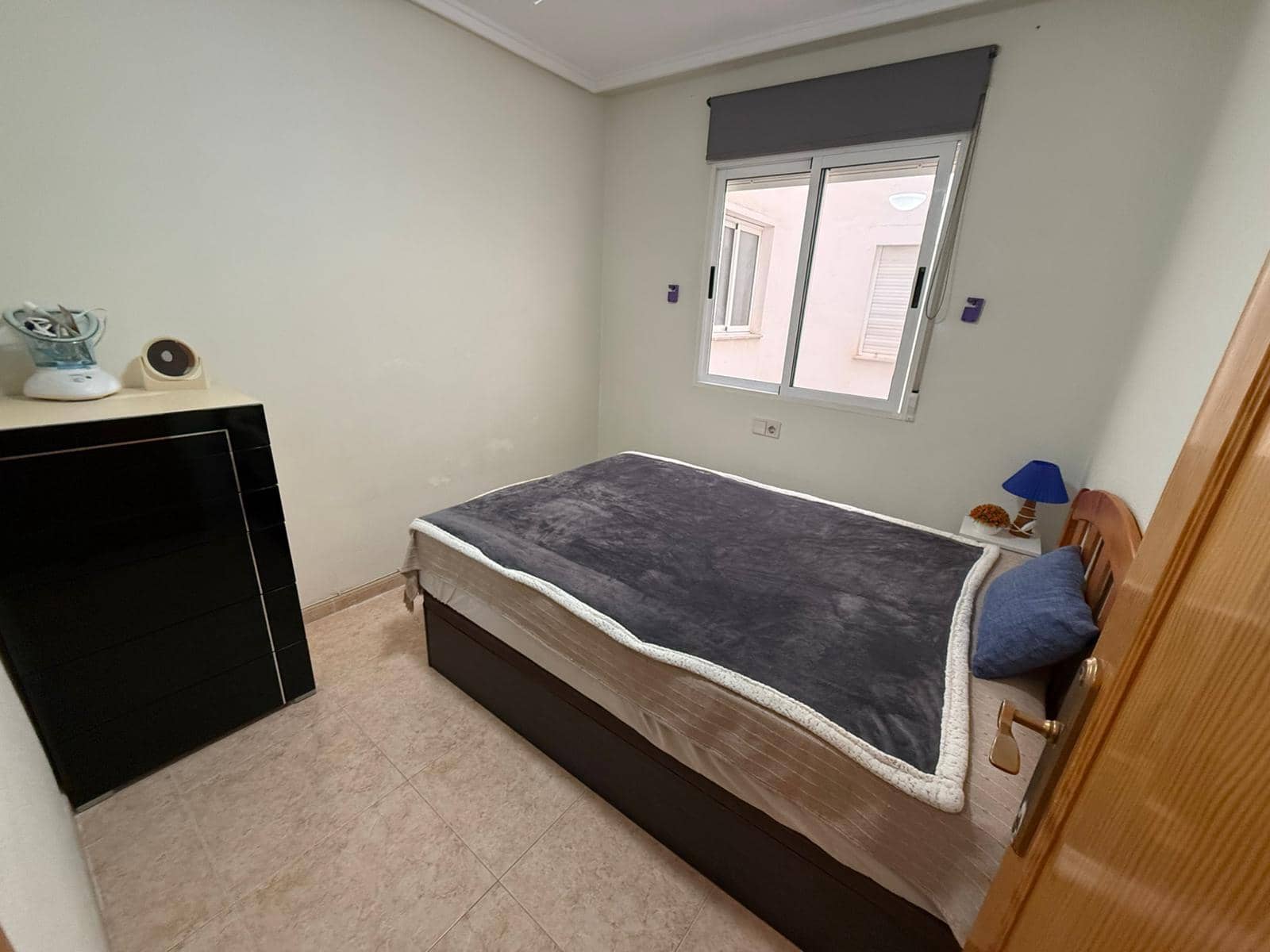 2 bedroom Apartment for sale in Torrevieja with pool - € 129,000 (Ref: 9495550)