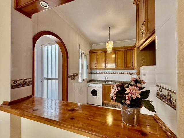 2 sypialnia Willa na sprzedaż w Cabo Roig, Orihuela z basenem - 159 999 € (Ref: 9506445)