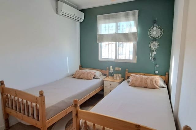 3 makuuhuone Huvila myytävänä paikassa Villamartin, Orihuela mukana uima-altaan - 249 900 € (Ref: 9580080)