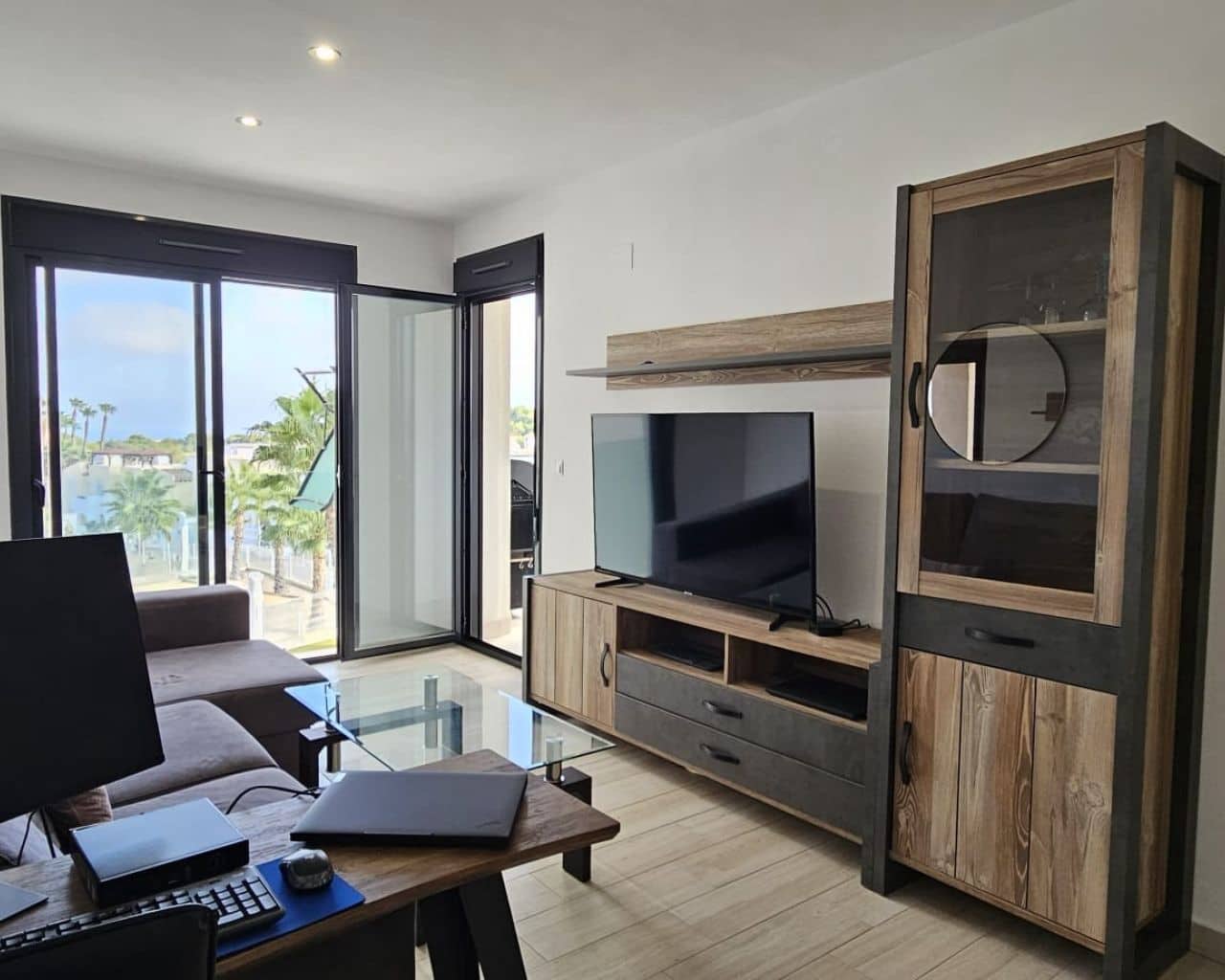 2 quarto Apartamento para venda em Villamartin com piscina garagem - 210 000 € (Ref: 9584630)