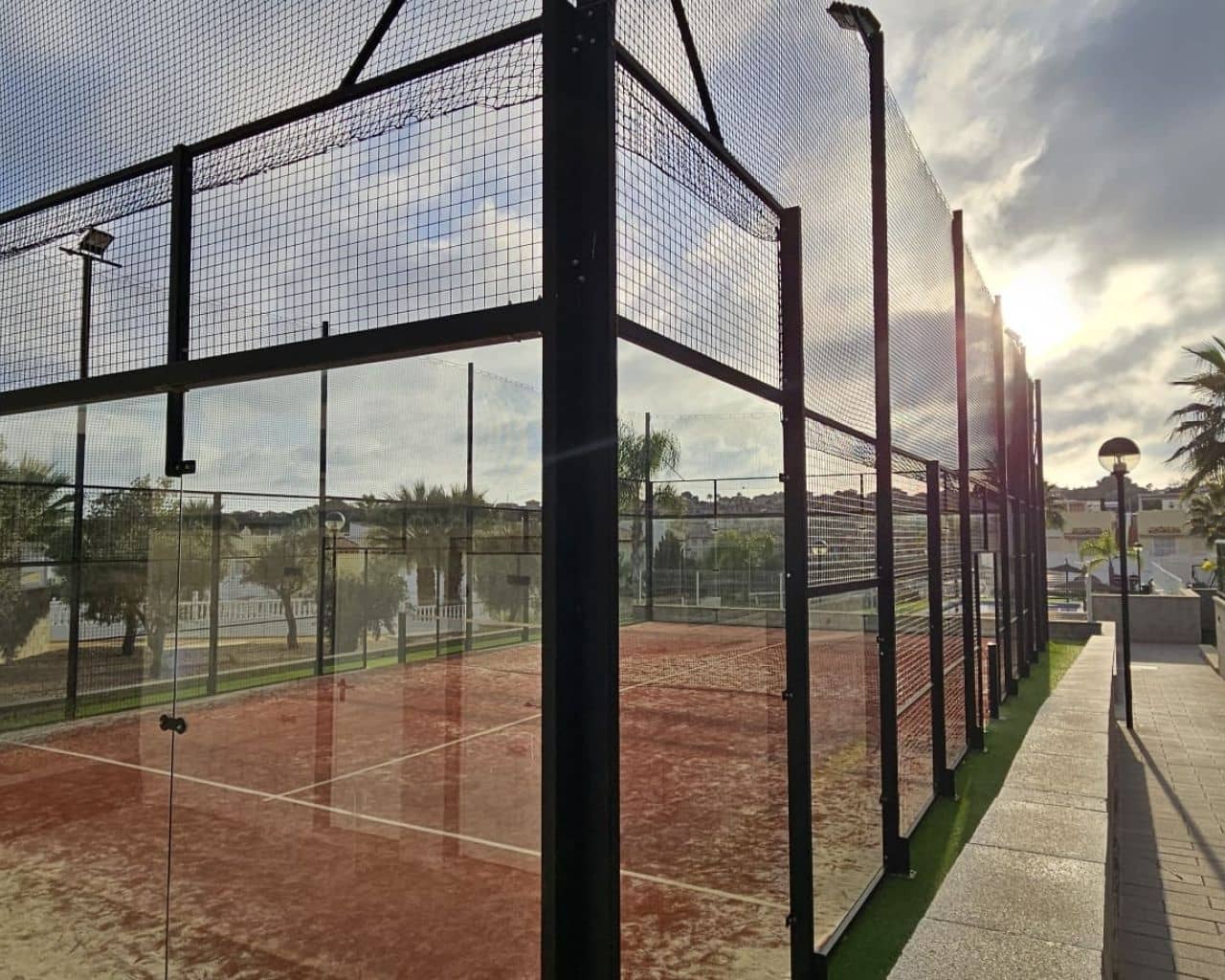 2 quarto Apartamento para venda em Villamartin com piscina garagem - 210 000 € (Ref: 9584630)