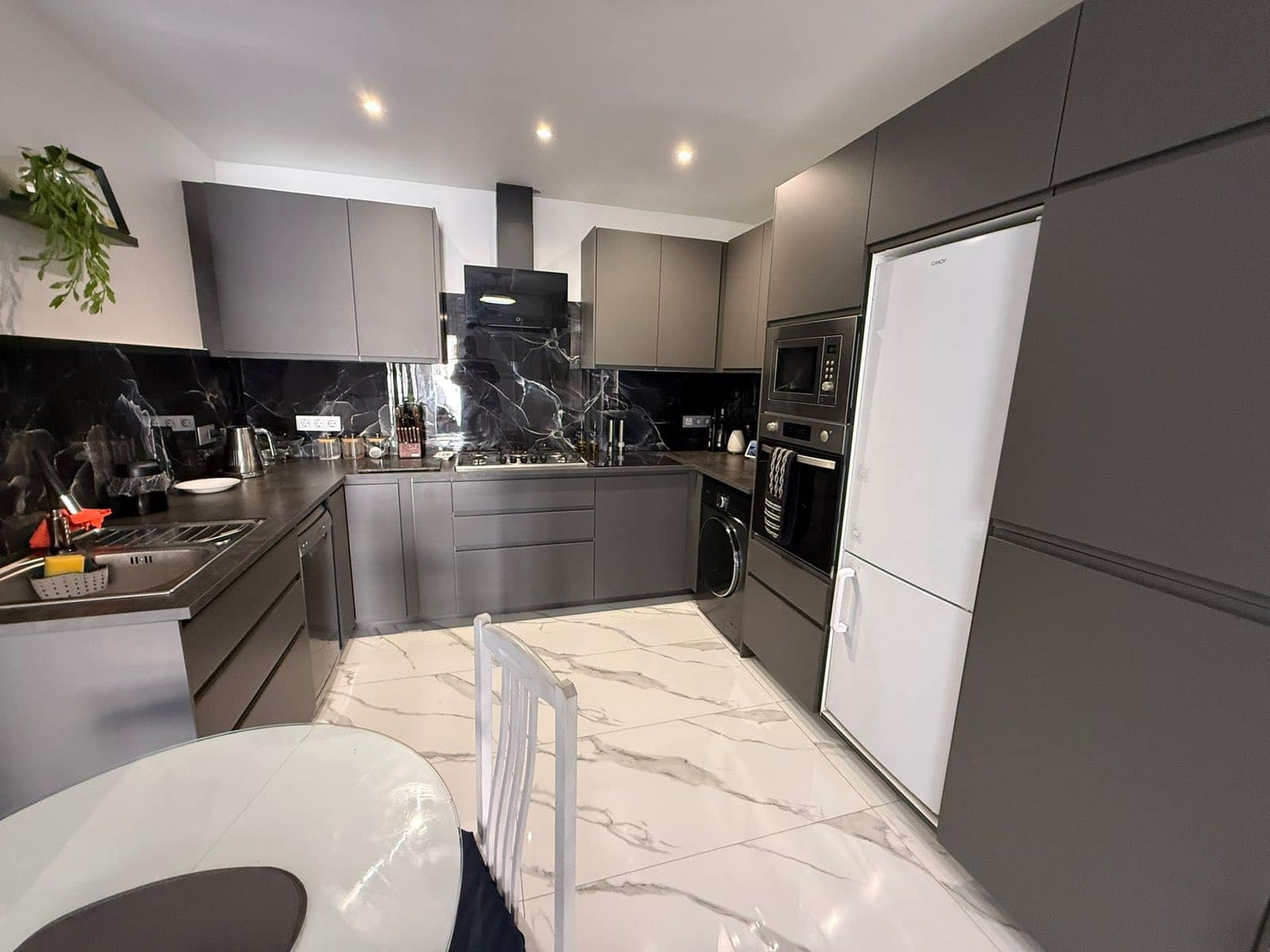 2 soverom Villa til salgs i Torrevieja med svømmebasseng garasje - € 159 000 (Ref: 9609955)