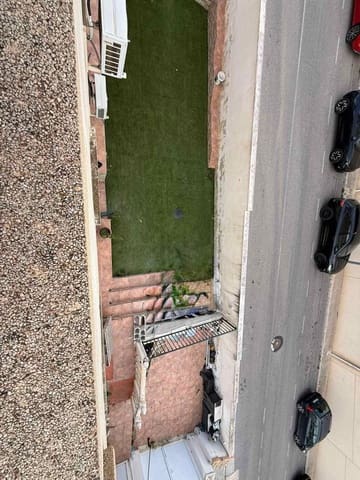 3 soveværelse Villa til salg i Villamartin, Orihuela med swimmingpool - € 149.900 (Ref: 9614081)