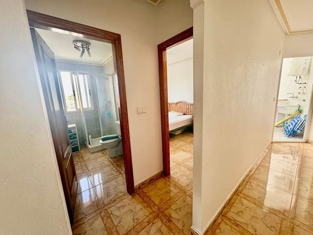 2 sovrum Lägenhet till salu i La Zenia, Orihuela med pool garage - 149 950 € (Ref: 9618615)