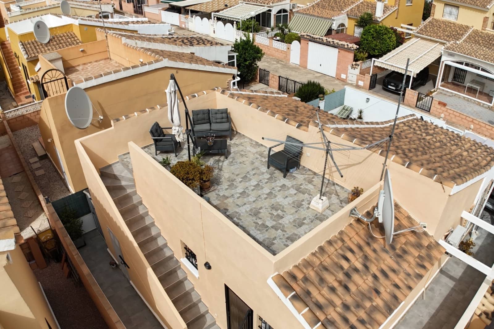 2 bedroom Villa for sale in Playa Flamenca with pool - € 219,900 (Ref: 9622938)