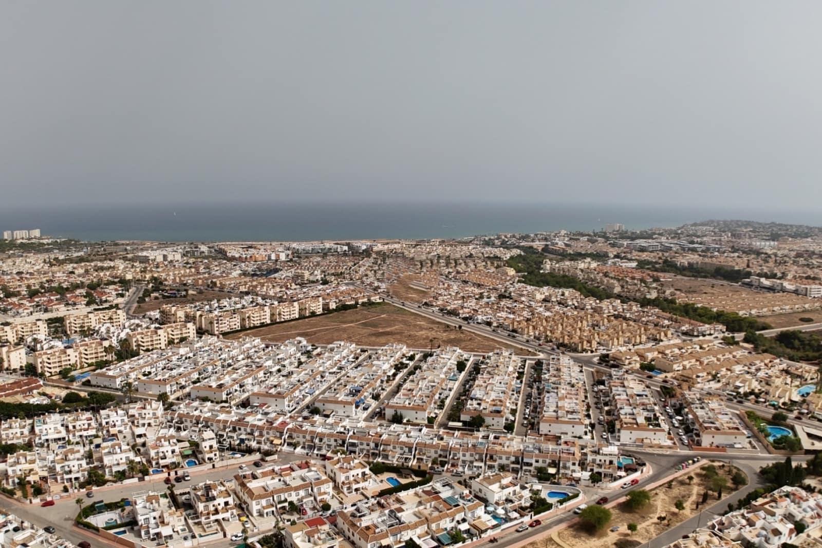 2 bedroom Villa for sale in Playa Flamenca with pool - € 219,900 (Ref: 9622938)